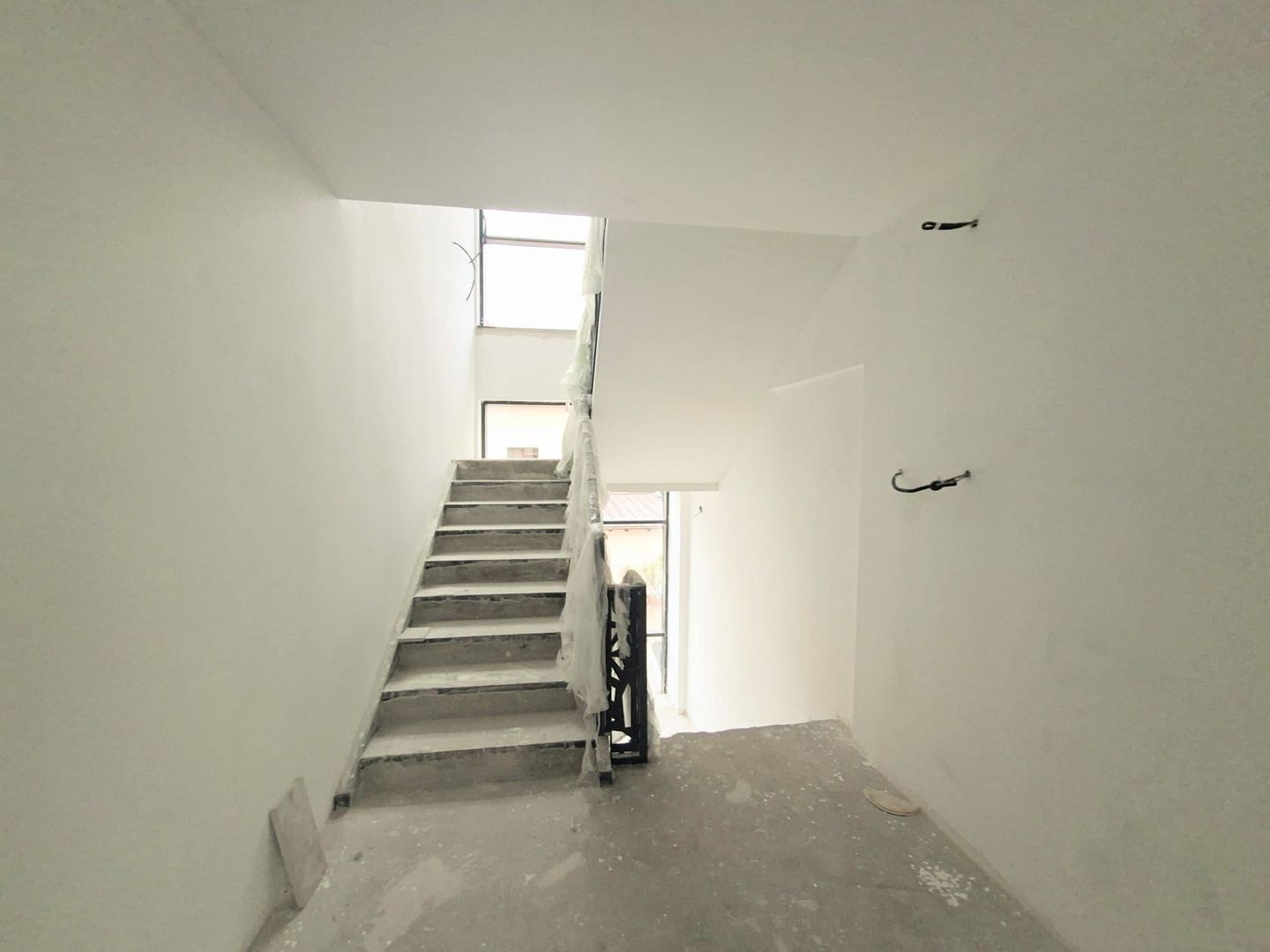 🏢 DE ÎNCHIRIAT | Clădire Premium 750 mp | Ultracentral Bacău - Poză 12