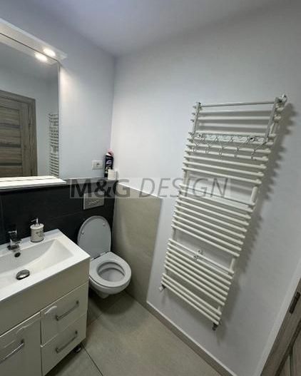 2 camere decomandat, etaj 4 ,  Dâmbovița centrala proprie - Poză 13