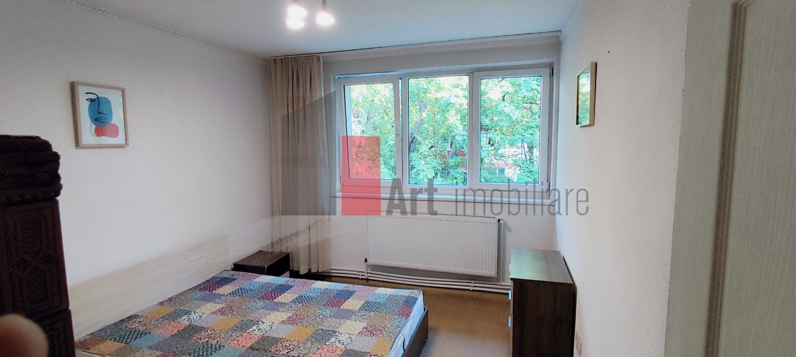 Apartament de vanzare cu 2 camere in zona Pajura. - Poză 24