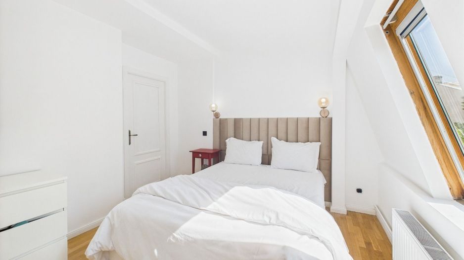 Apartament Duplex deosebit | Vilă interbelică | 200 m de Calea Victoriei - Poză 2