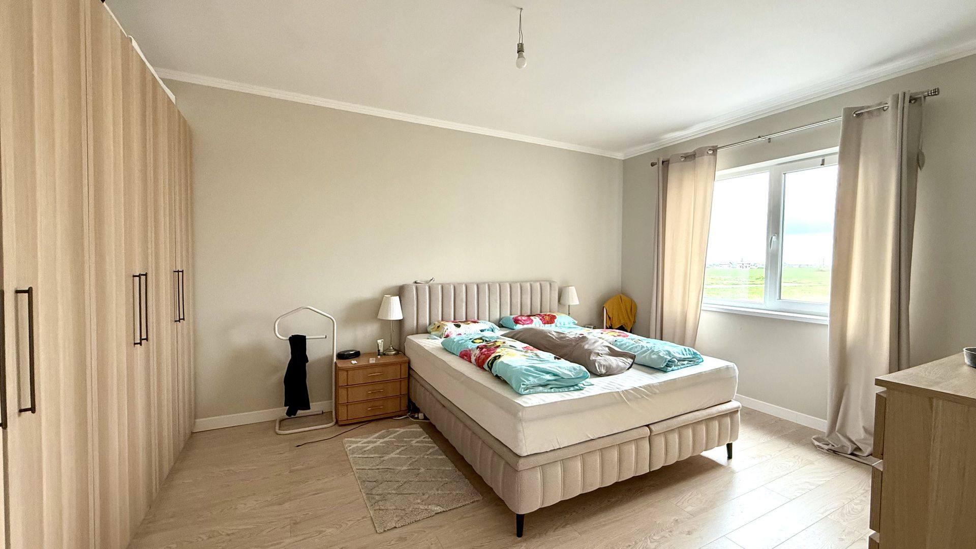 CASA SPATIOASA - Poză 13