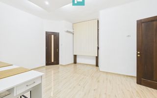 Apartament 3 camere ultracentral modern pe Cloșca - Poză 28