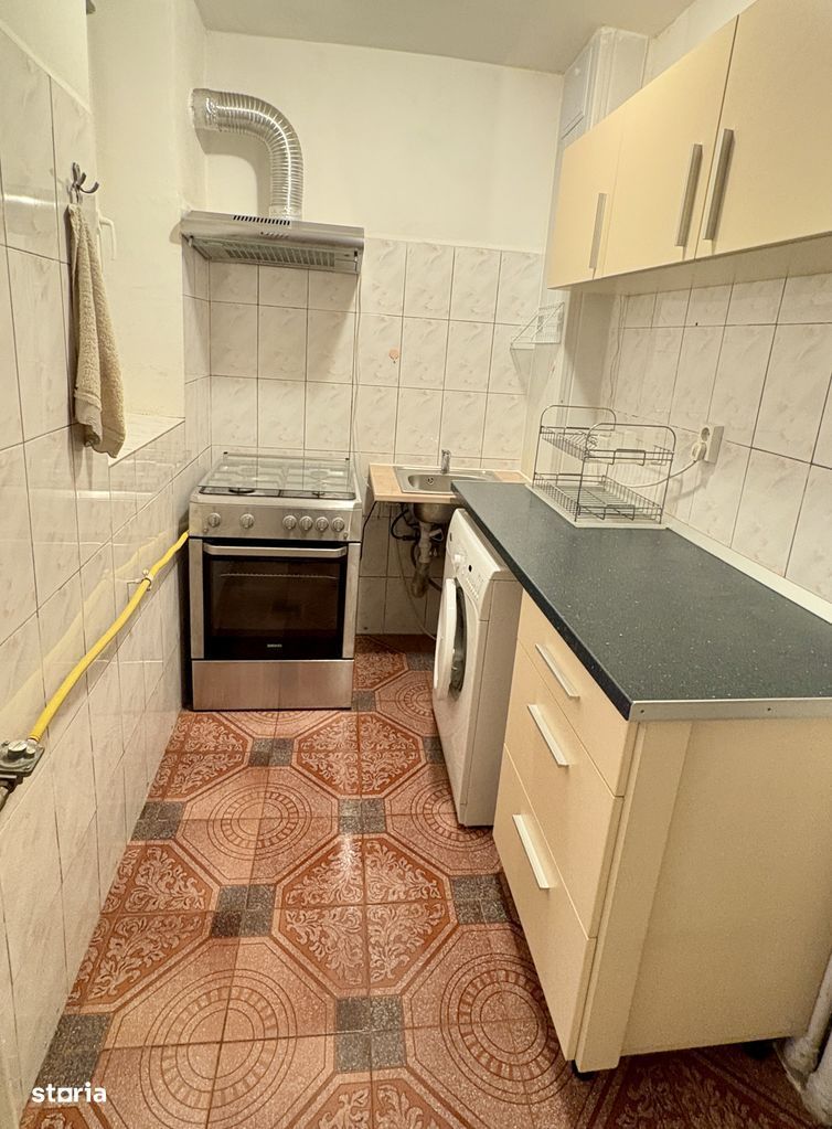 Apartament Luminos 2 camere. Decomandat.  Zona Huedin/ Resita. - Poză 9