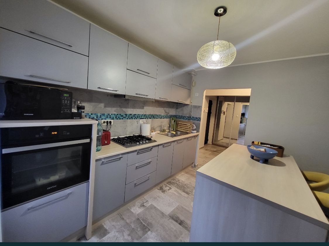 Vand ap 3 camere - Poză 1