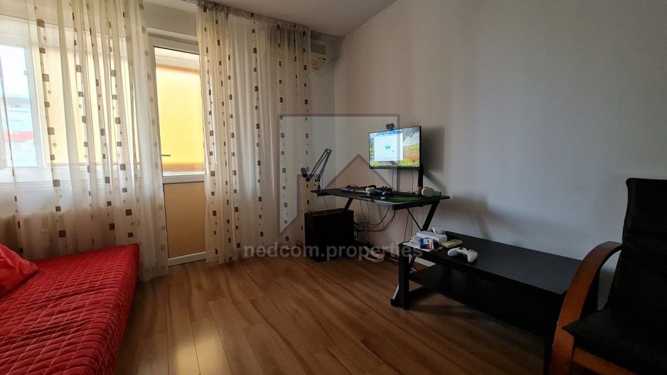 Inchiriere apartament 2 camere - Metrou 1 Mai - Poză 2