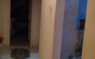 Etaj 1  Bucovina  2 camere decomandat - Poză 5