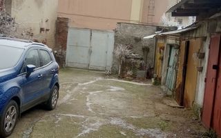 Ag BRASADAS vinde apt 3 cam PARTER ,curte comuna ,beci ,garaj - Poză 2