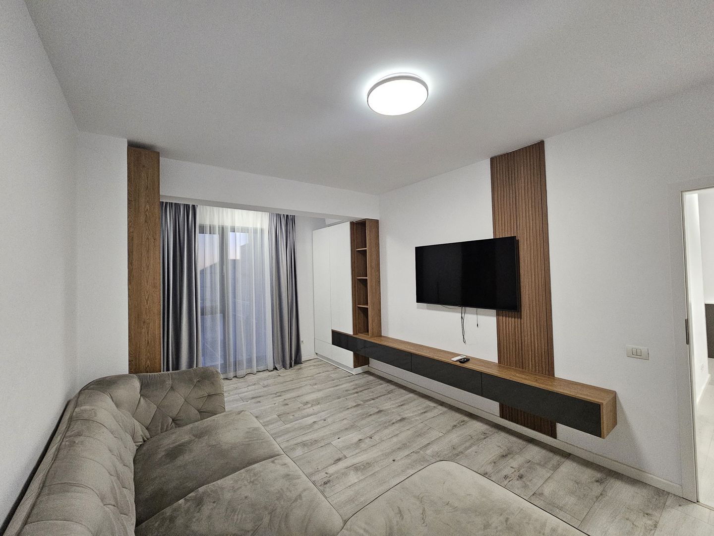 Apartament 2 cam + loc parcare - Poză 4