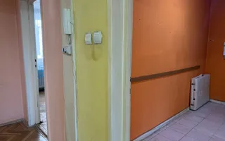 Apartament 4 camere, parter inalt zona Punctele Cardinale - Central - Poză 18
