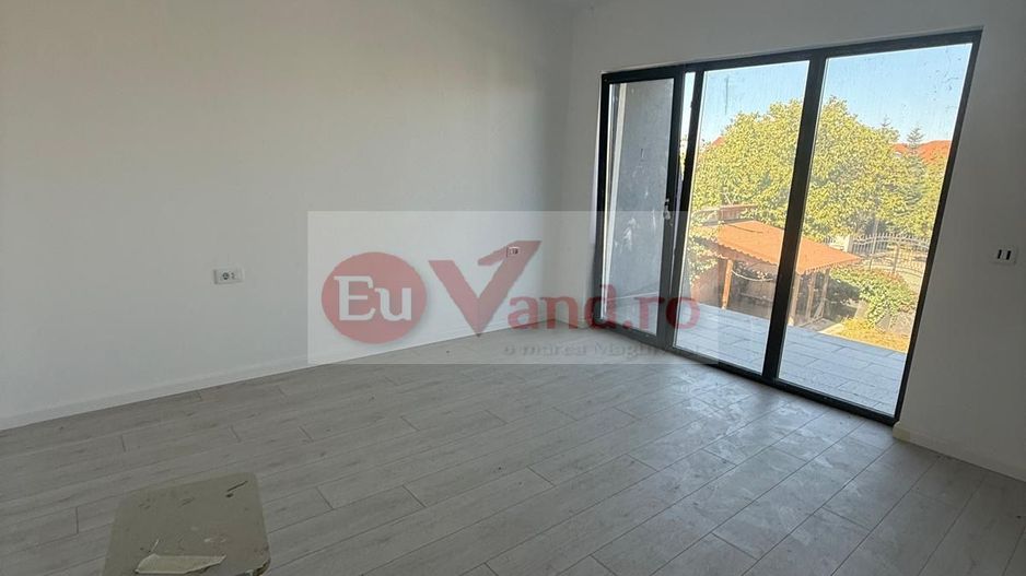 De vanzare – jumatate de duplex modern, parter + etaj | 150 mp utili | - Poză 8