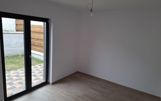 Casa tip Duplex in Valea Adanca 150 000 euro - Poză 12