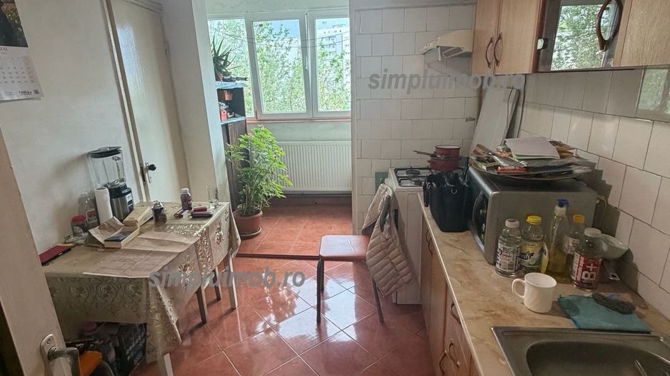 Metrou Costin Georgian centrala proprie 2 camere - Poză 8