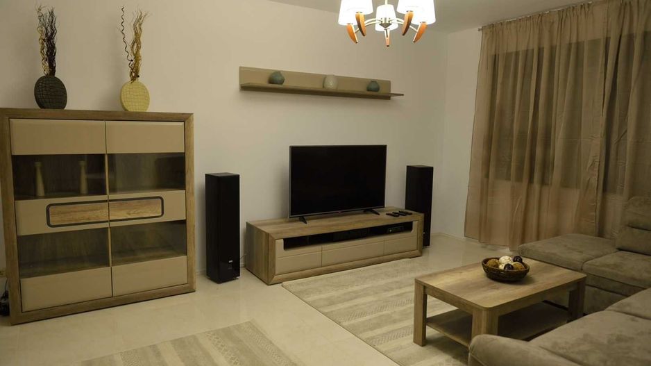 Vila de lux cartierul Padurea Baneasa - Poză 1