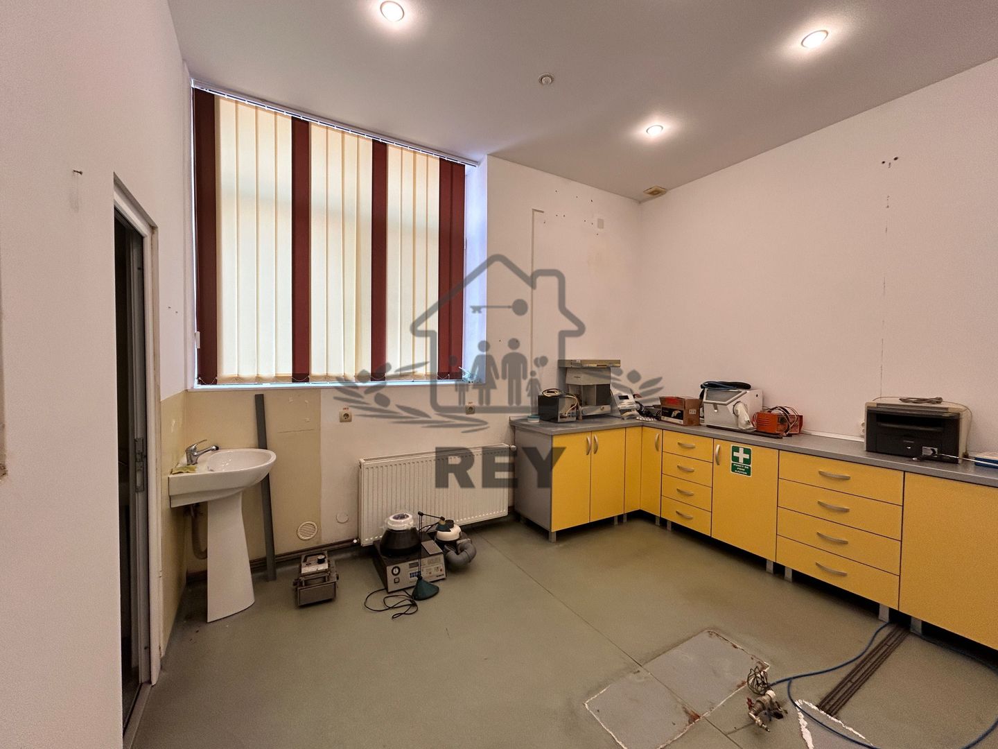 Ap. 108 mp– Parter, Centru Istoric, Pretabil Cabinet/Birou/Locuință/Reg Hotelier - Poză 8