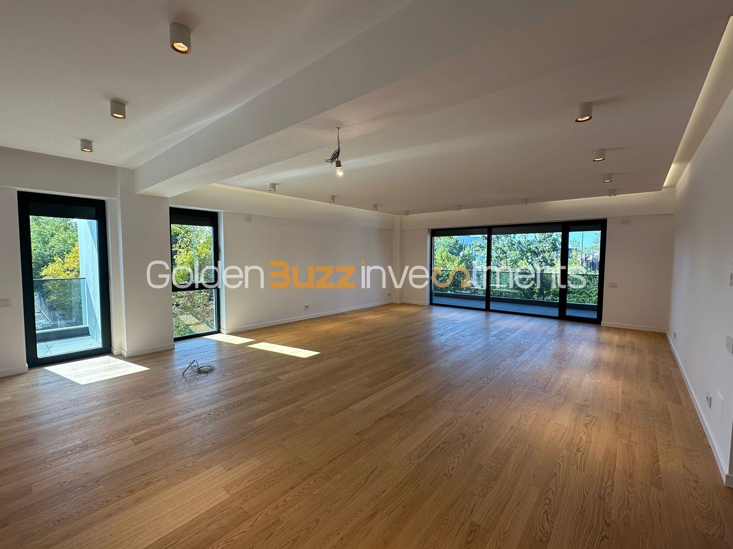 Apartament spatios 4 camere | Residence 5 - Poză 1