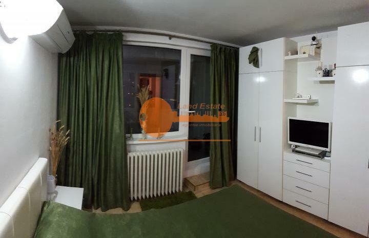Apartament cu 3 camere in zona DRISTOR la 3 minute de Metrou - Poză 3