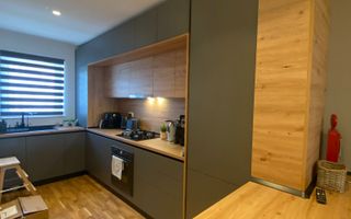 Vila in complex imobiliar - Poză 12