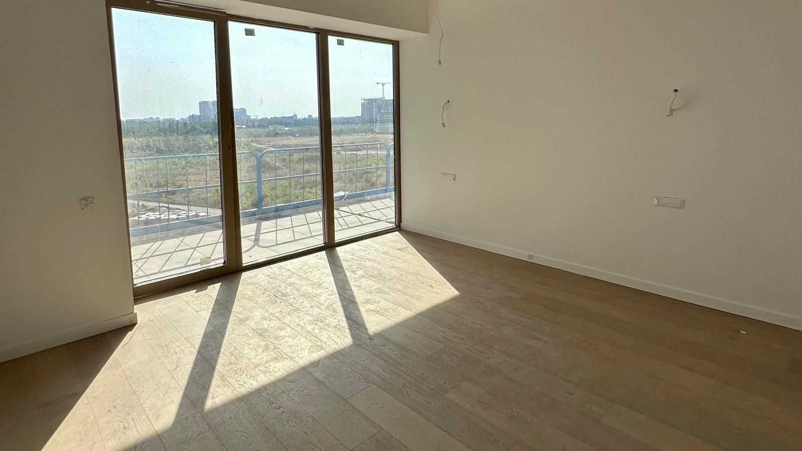 Apartament 4 camere cu 2 locuri de parcare  One High District - Poză 4