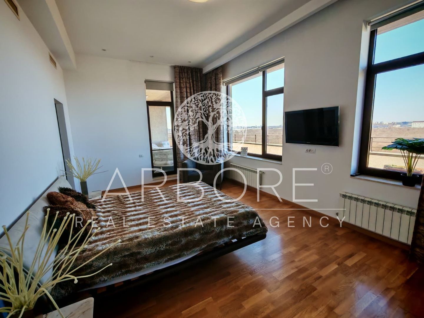 Penthouse 5 camere 250 mp lângă Ambasada SUA , zona Băneasa București - Poză 15