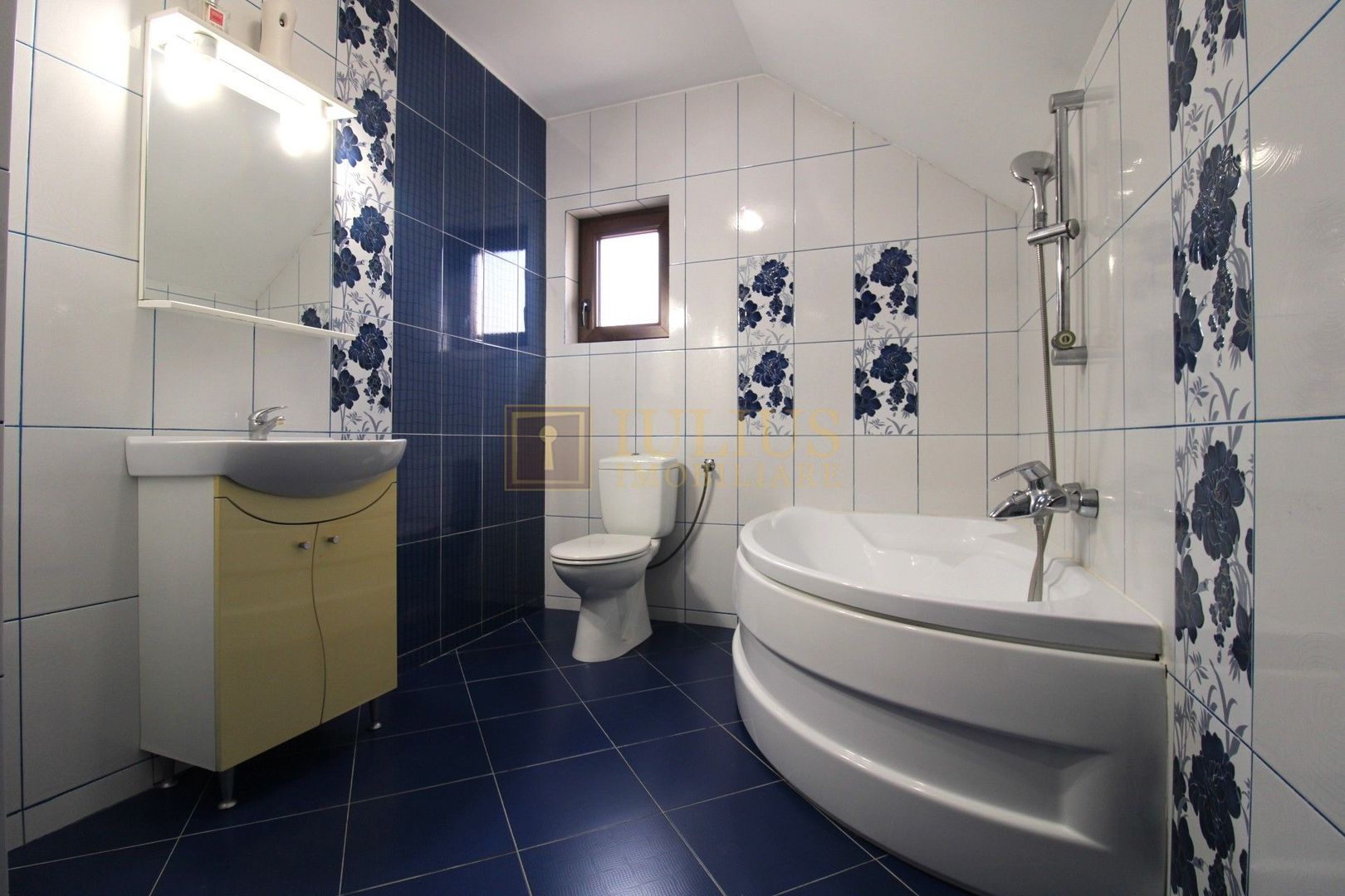 Casa INDIVIDUALA  P+M in Dumbravita, aproape de padure. - Poză 19