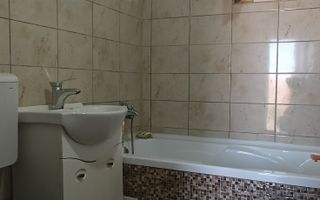 Casă de vânzare 3 camere | Sura Mare | 118 mp | teren 650 mp - Poză 7