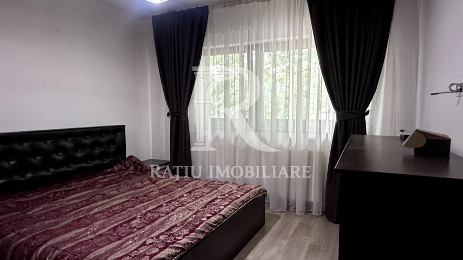 Apartament cu 3 camere | Ultracentral | Oradea - Poză 5