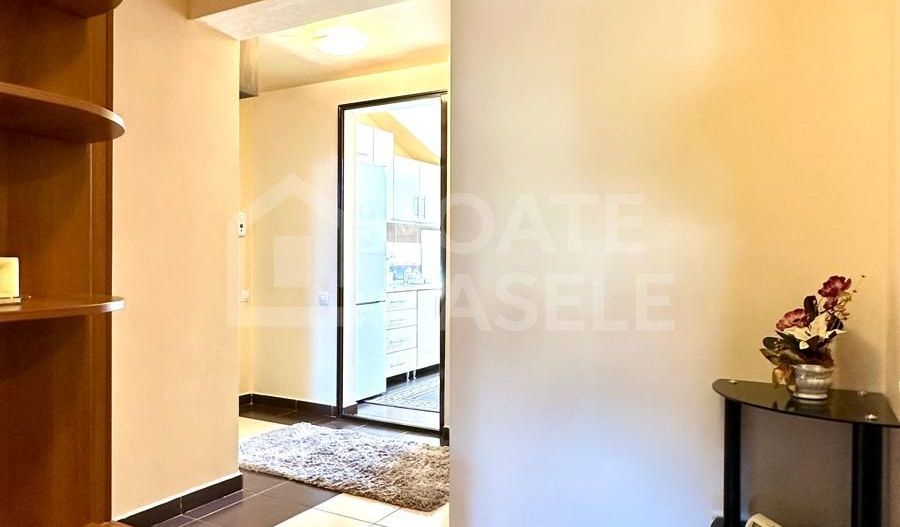 Apartament cu 2 camere, decomandat, zona Expo Transilvania - Poză 5