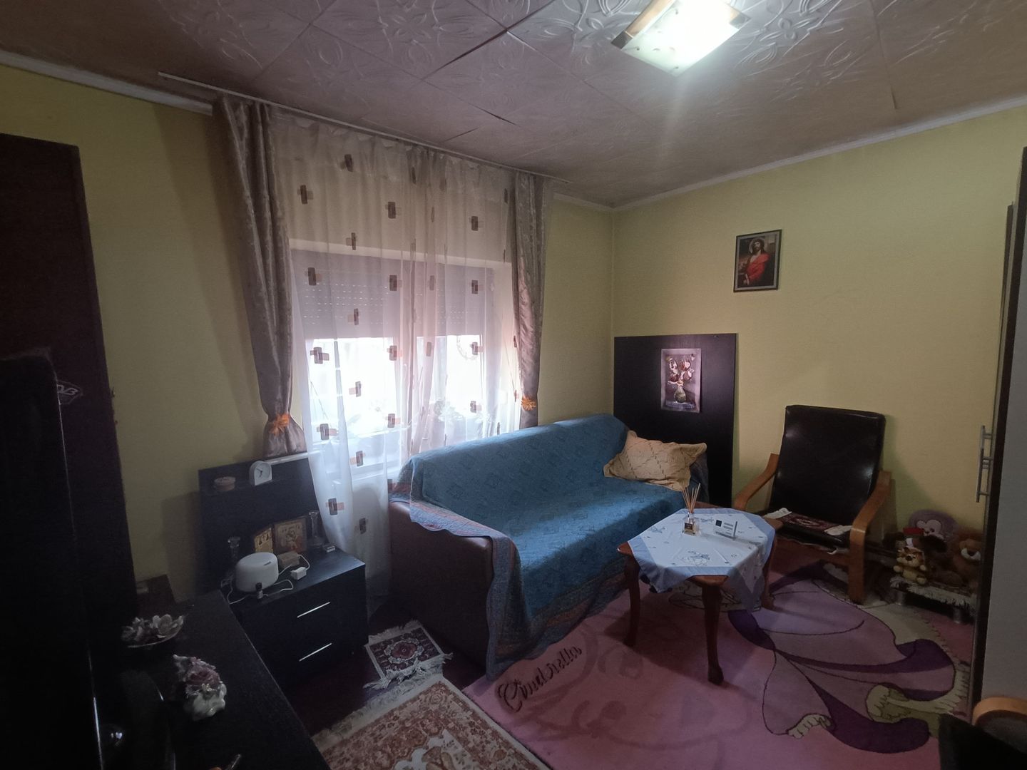 Casă de vanzare cu 4 camere 107 mpu pivnita anexe curte gradina Sebes - Poză 3