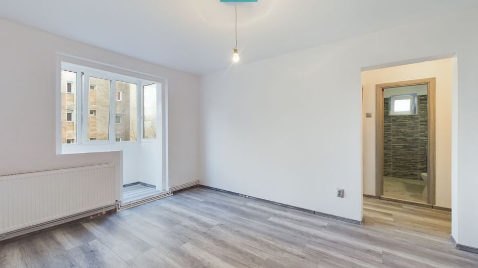 Apartament 3 camere pe str Hateg in Vlaicu - Poză 18