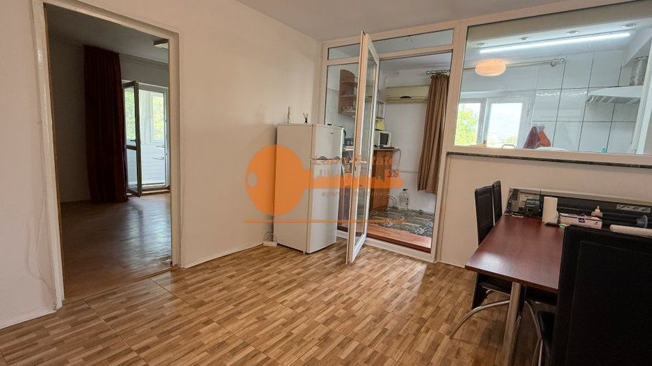 Vanzare 2 camere Gorjului ( bloc 1985-10 minute metrou ) - Poză 4