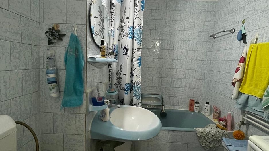 Apartament cu 4 camere, 80 mp utili la etajul 1 chiar in Calea Lipovei - Poză 15