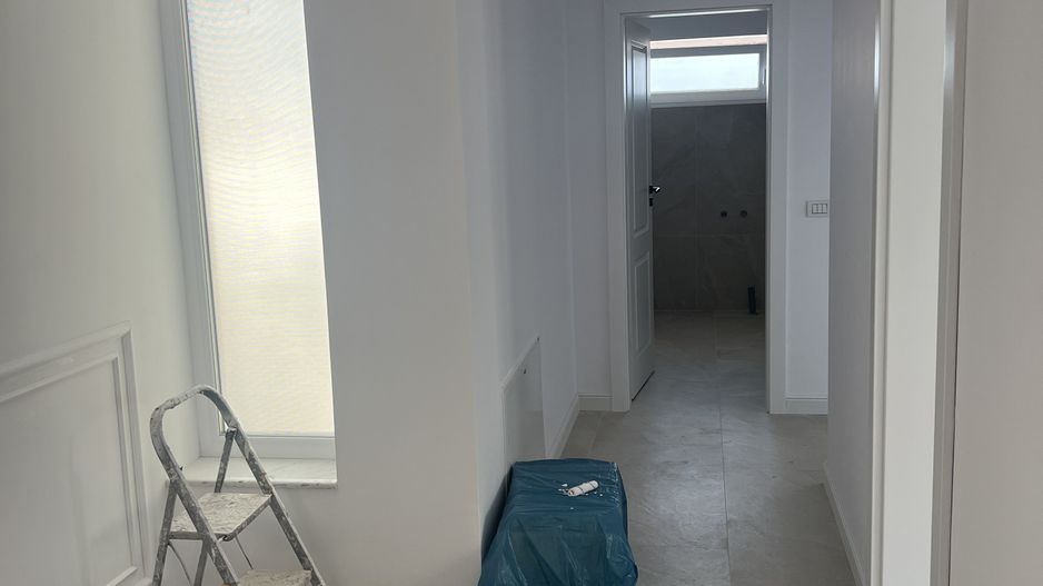 Jumătate de duplex premium, 120 mp utili, teren 256 mp, garaj și 3 dor - Poză 10