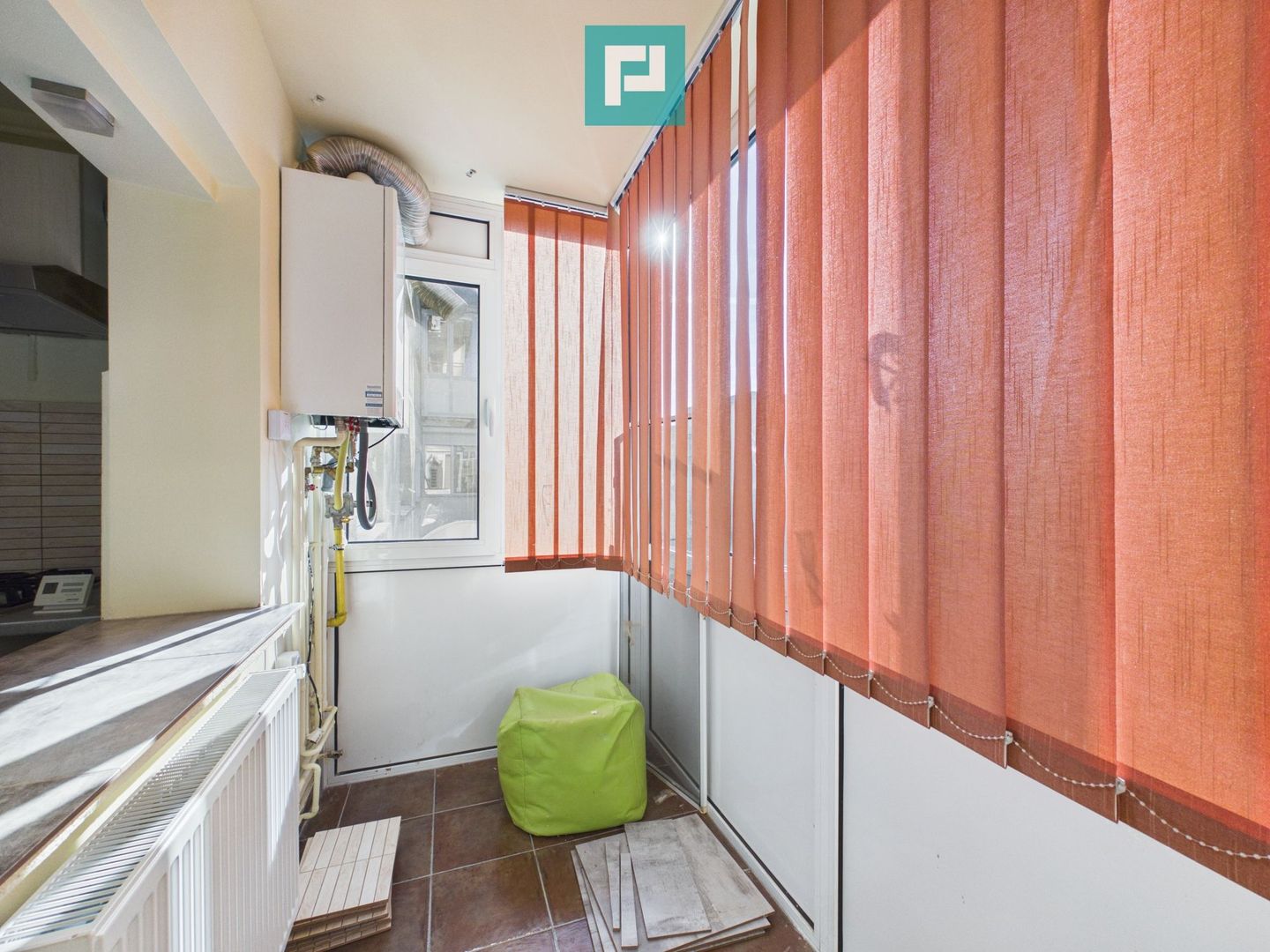 Apartament decomandat cu 3 camere, etaj II,  Alfa - Poză 6