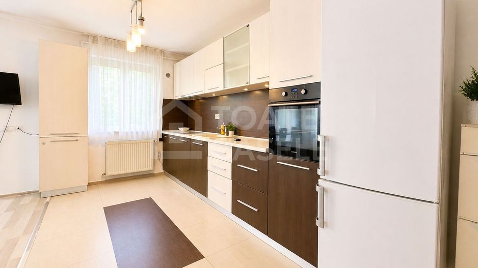 Apartament cu 3 camere, etajul 1, zona Florilor, Floresti - Poză 3