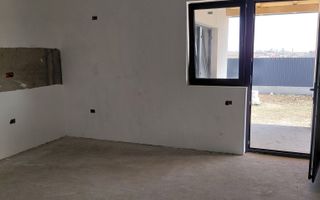 De vânzare casă – Comuna Șendreni, Cartierul Nou - Poză 11