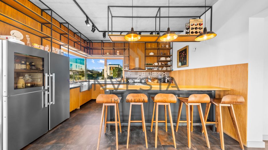 Vila de lux cu panorama spre natura! - Poză 10