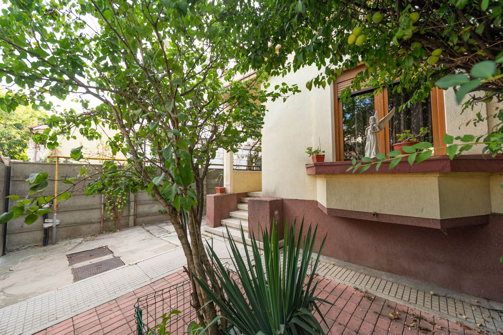 Casa de vanzare, 138 mpu, 244 teren, curte, garaj, Cartierul Domenii - Poză 34