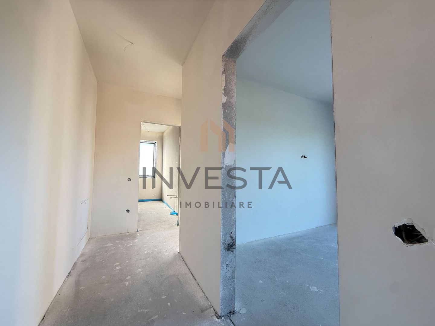 Apartament in vila! 4 camere 125.56 mp utili+29 mp terasa! 2 garaje! - Poză 7
