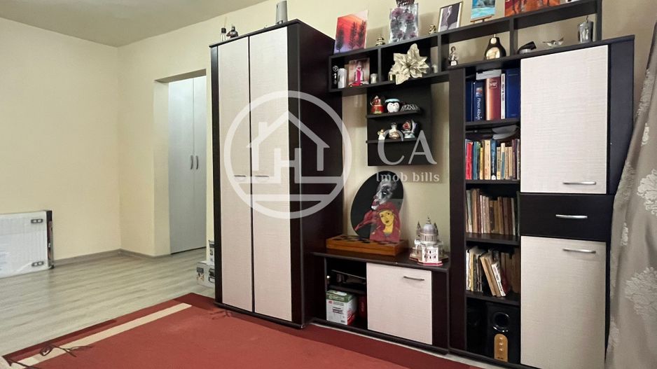 Apartament de vânzare cu 3 camere in zona centrală Beiuș, Bihor - Poză 6