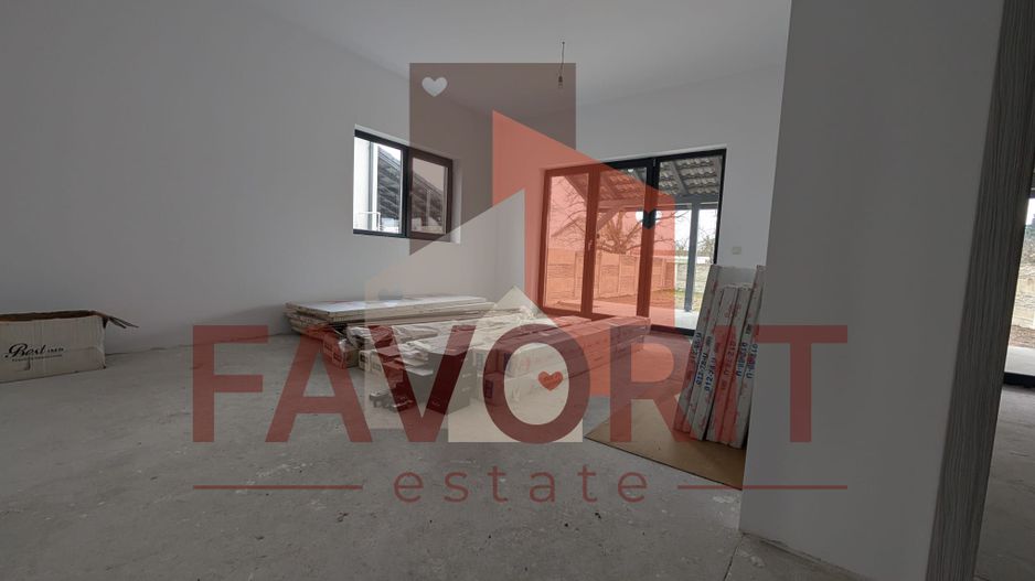 Casa individuala | Parter + Etaj | Asfalt | Toate utilitatile | - Poză 3