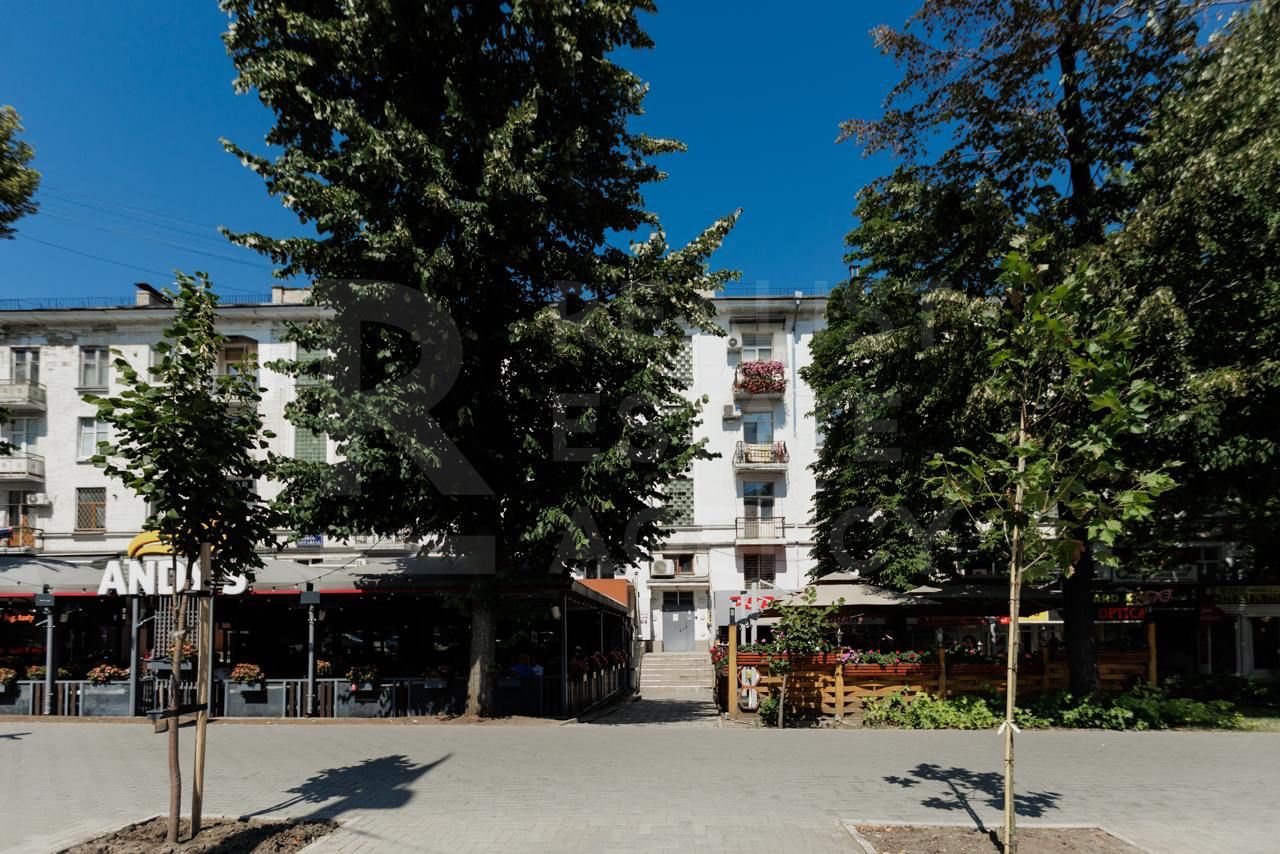 Vânzare, apartament, 2 camere, bd.  Ștefan Cel Mare Și  Sfânt, Centru - Poză 2