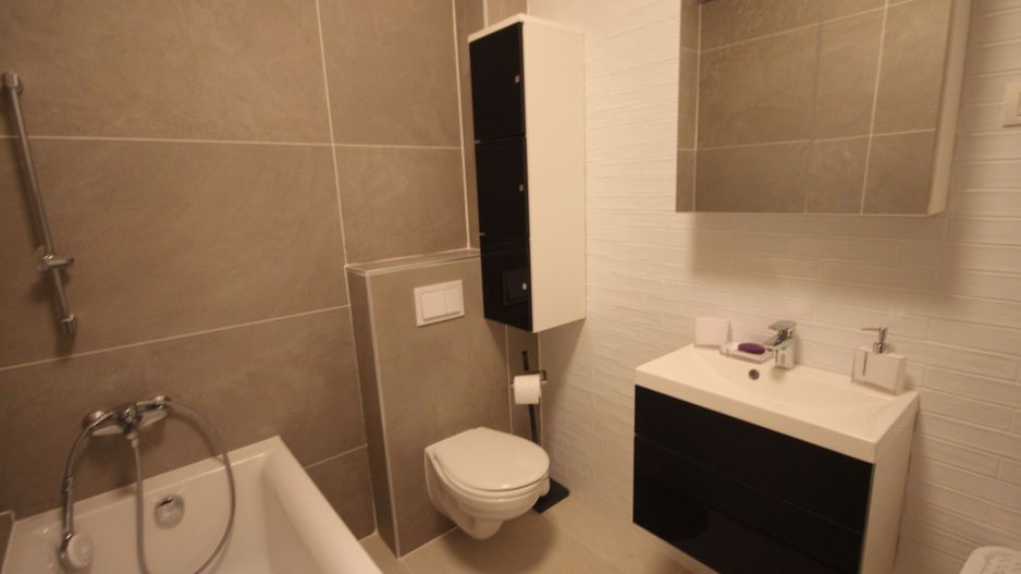 Apartament 3 camere in zona Buziasului - Poză 11