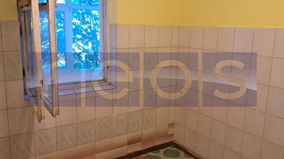 VANZARE 3 CAMERE | CENTRAL | 70 MP | ETAJ 2 | IDEAL PENTRU RENOVARE - Poză 6