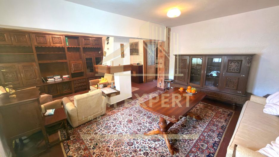 APARTAMENT 4 CAMERE ETAJ 3 CENTRU PRIMĂRIE CAMPULUNG - Poză 1