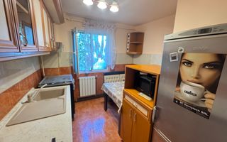 3 camere decomandat zona Girocului  etaj 1 CENTRALA, CLIMA - Poză 3