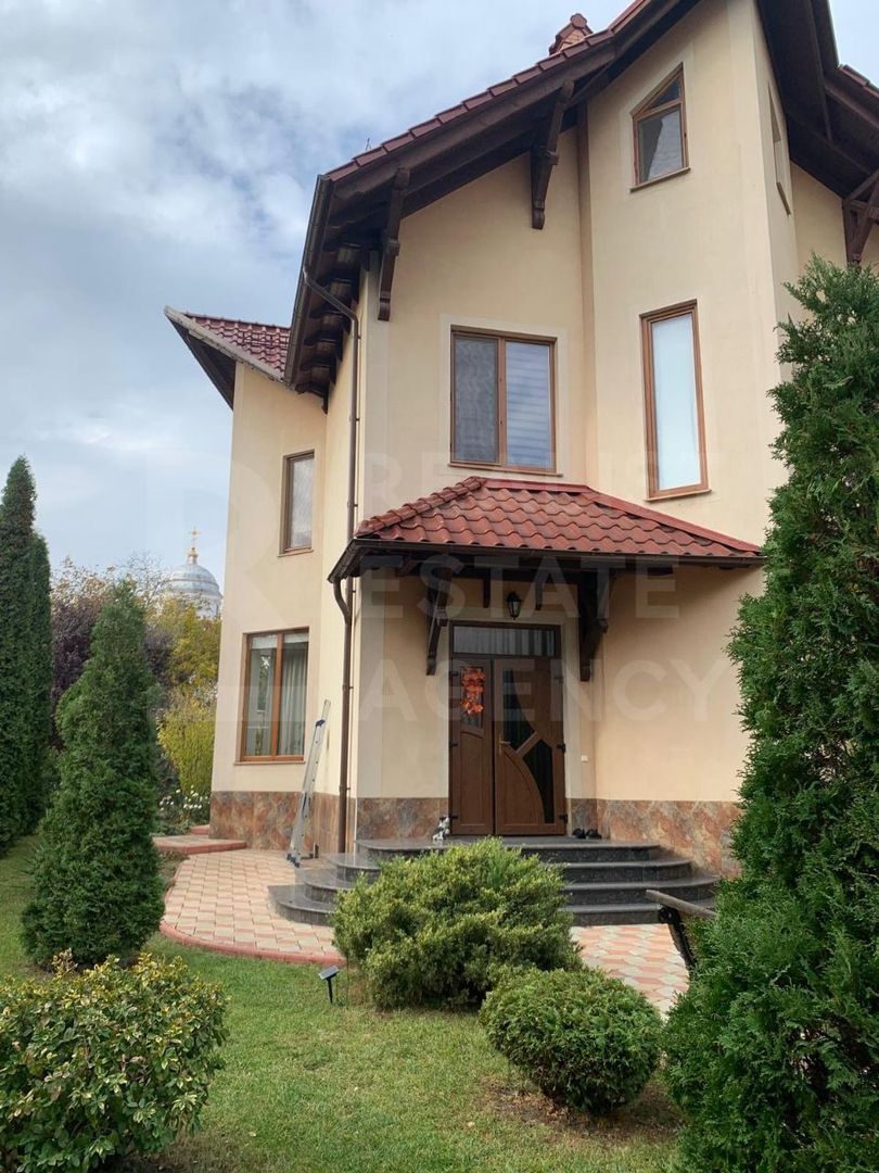 Vânzare, casă, 4 camere, str. Vasile Alecsandri, Centru - Poză 1