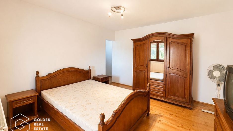 Casa cu teren 688 mp, 2 corpuri de cladire, Parneava - Poză 5