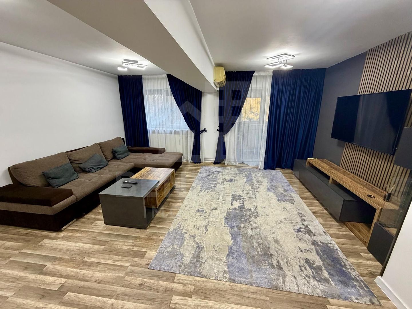 3 camere transformat in 2 - renovat 1 mai etaj 2 cu 2 bai - centrala - Poză 3