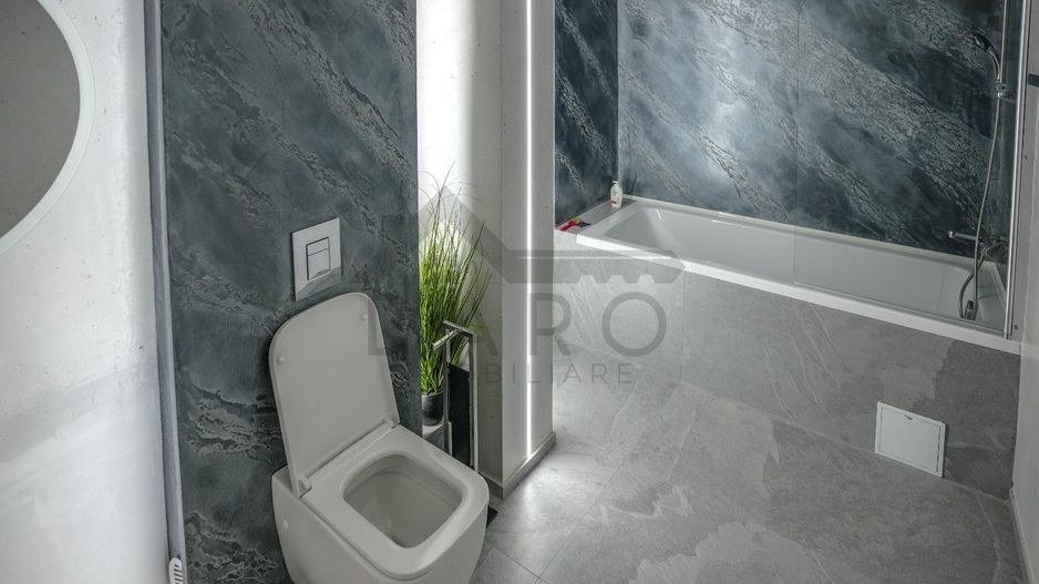 Penthouse de închiriat . - Poză 7