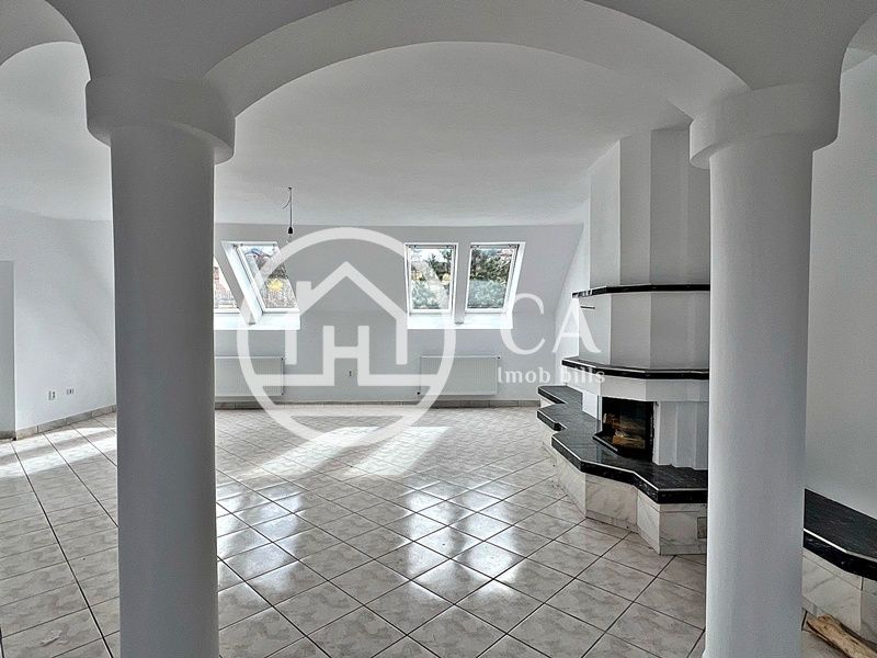 Casa de închiriat cu 11 camere în zona Gheorghe Doja, Oradea - Poză 2